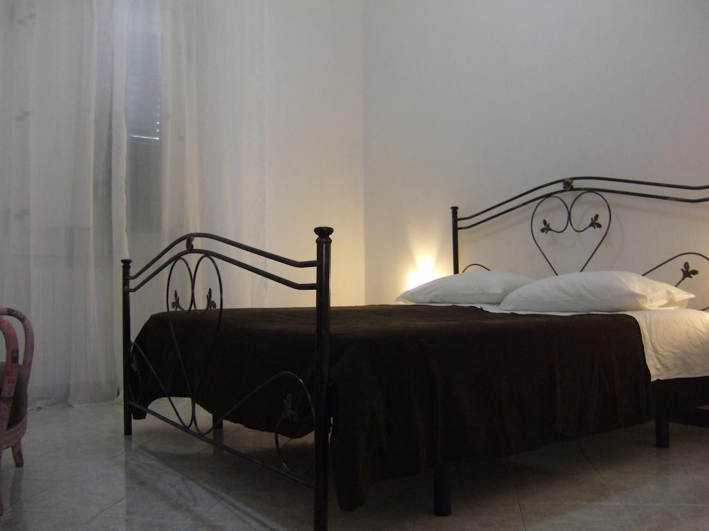 B&B Dei Tigli Lecce Kültér fotó